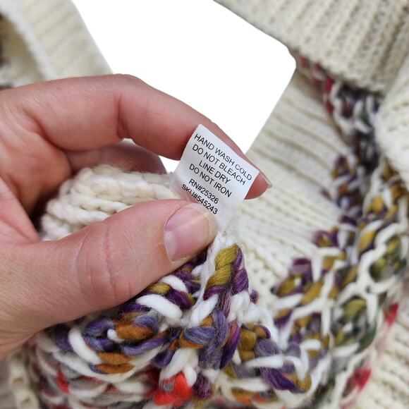 World Market Womens Rainbow Chunky Knit Infinity Scarf One Size Colorful Warm - Picture 8 of 9